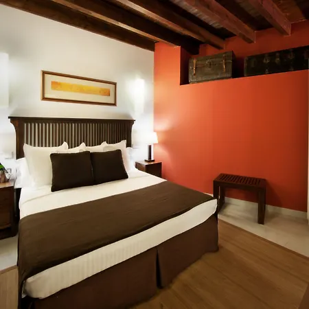 Abad Apartment *